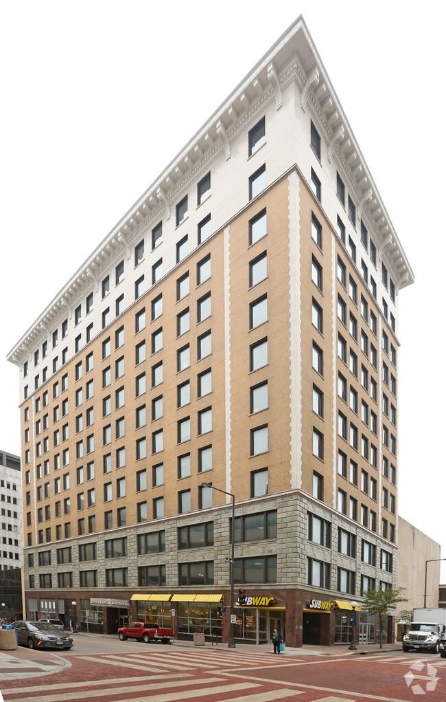 Building Photo - Commerce Building Apartments