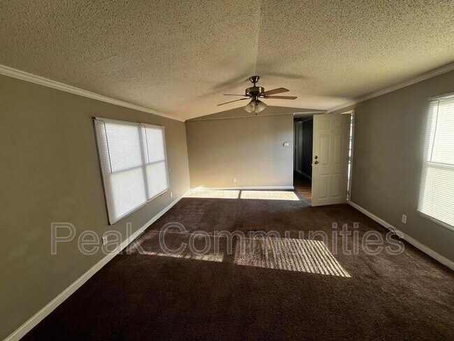 Foto del edificio - 93 Peach St