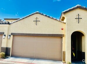 Building Photo - 1255 N Arizona Ave