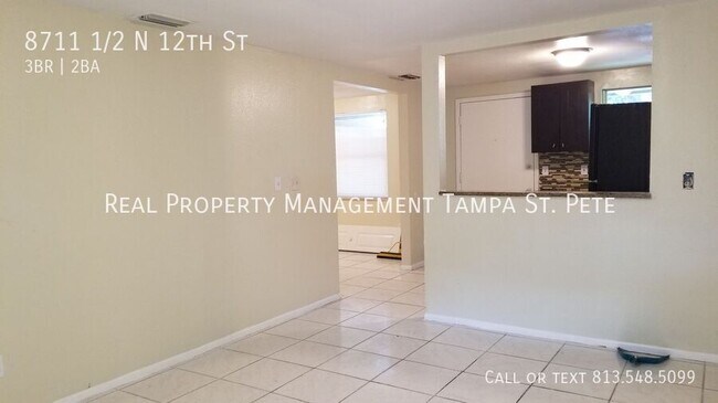 Building Photo - 8711 1/2 N 12th St-