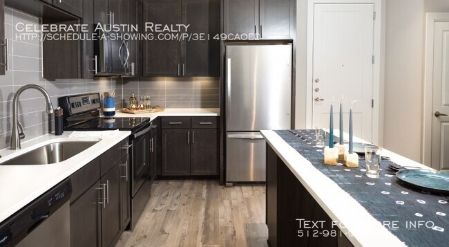 Building Photo - Crestview Commons