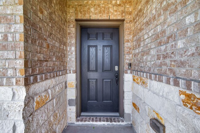 Foto del edificio - 23335 Yellow Larkspur Ln