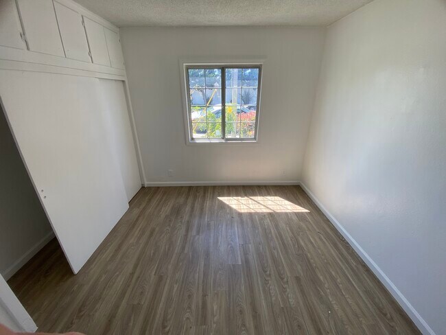Bedroom 2 - 12456 Dunrobin Ave