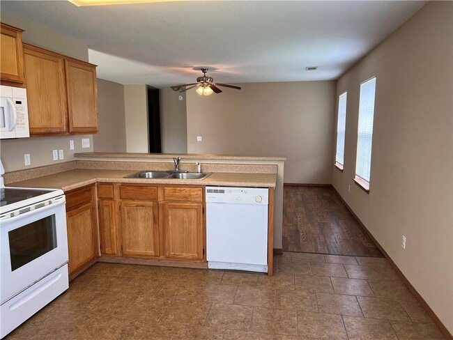 Foto del edificio - 140 Sage St