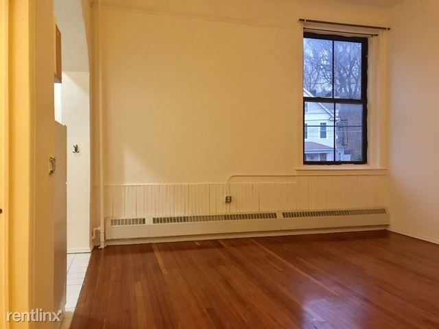 Building Photo - Studio, 1 bath  - 102 McLean Ave