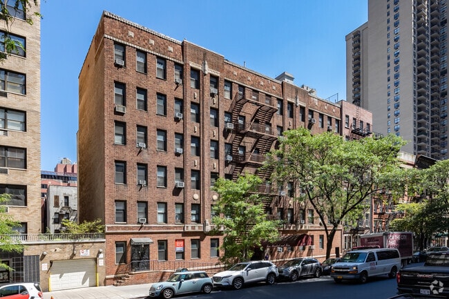 Building Photo - 405 E 72nd St