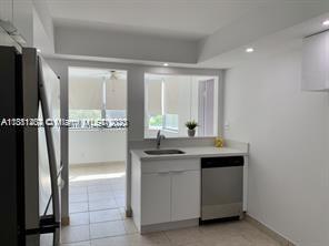 Foto del edificio - 16546 NE 26th Ave