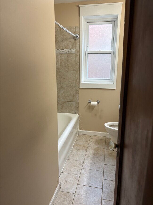 Baño - 7327 Pershing Ave