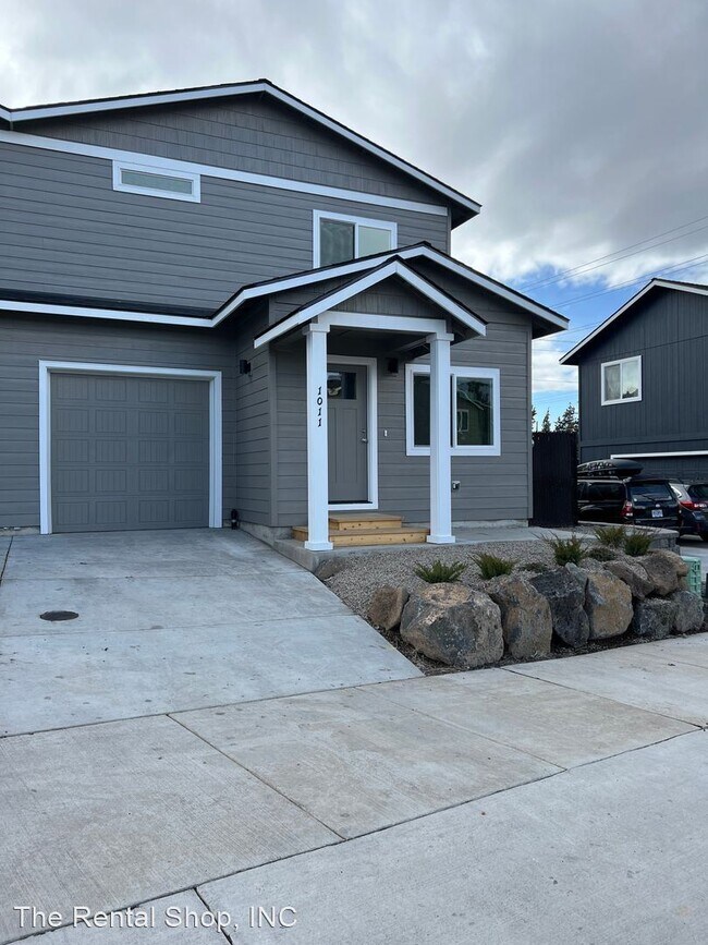 Foto del edificio - 2 br, 2.5 bath House - 1011 SE 5th Street