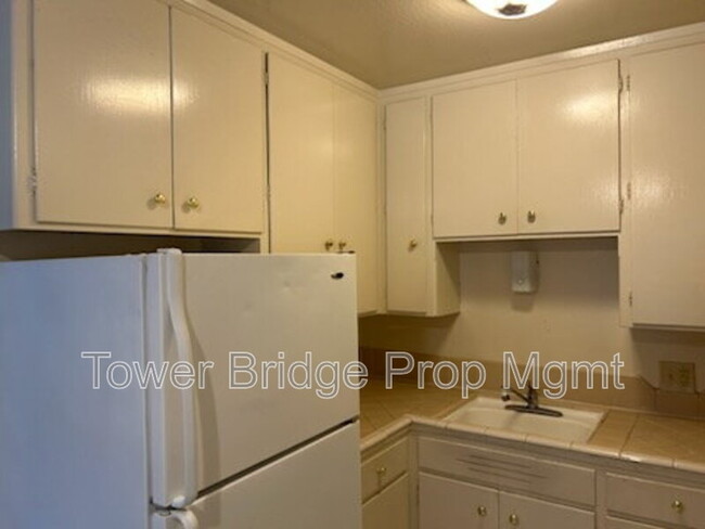 Foto del edificio - 10616 Fair Oaks Blvd