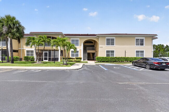 Building Photo - 12505 McGregor Blvd
