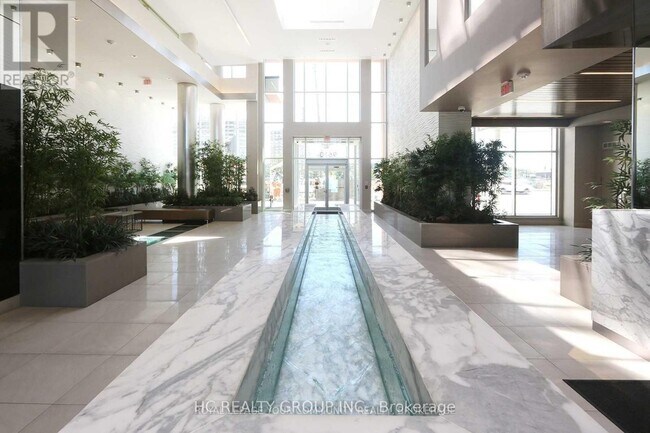 Photo du bâtiment - 9608 Yonge St