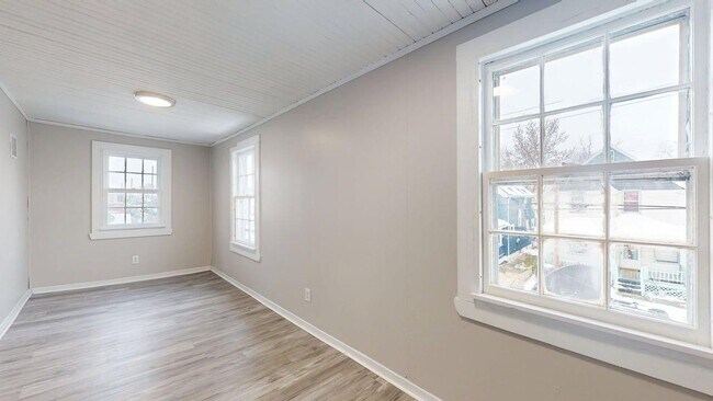 Foto del edificio - 2121 W 105th St