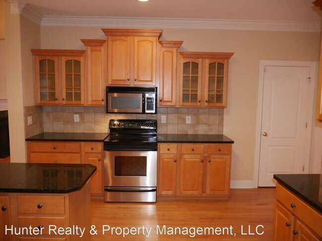 Building Photo - 5 br, 4 bath House - 3538 Burnely Drive