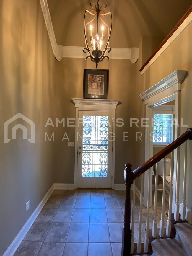 Foto del edificio - 4230 Lochshire Ln