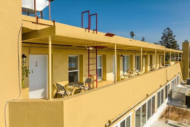 Foto del edificio - 411 California Ave