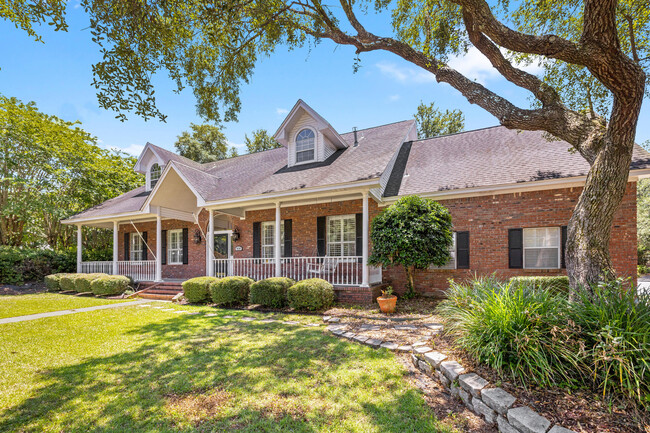 Building Photo - 4534 Parkview Ln