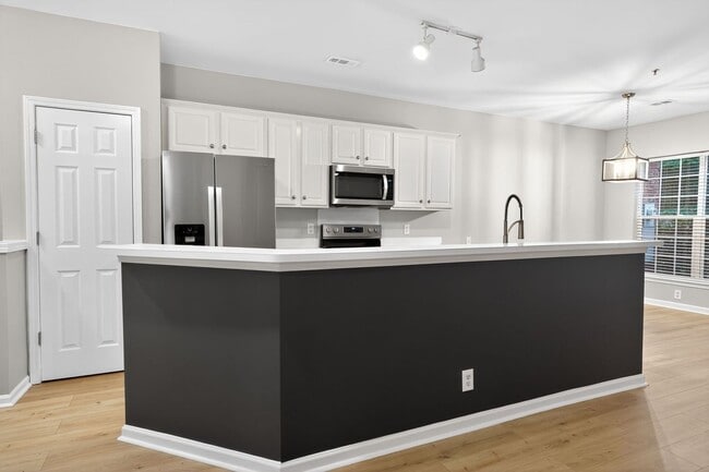 Building Photo - 3208 Margellina Drive