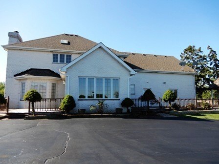 Foto del edificio - 9910 W 167th St