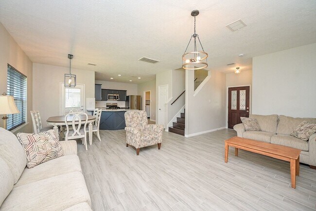 Building Photo - 10607 Criswell Dr