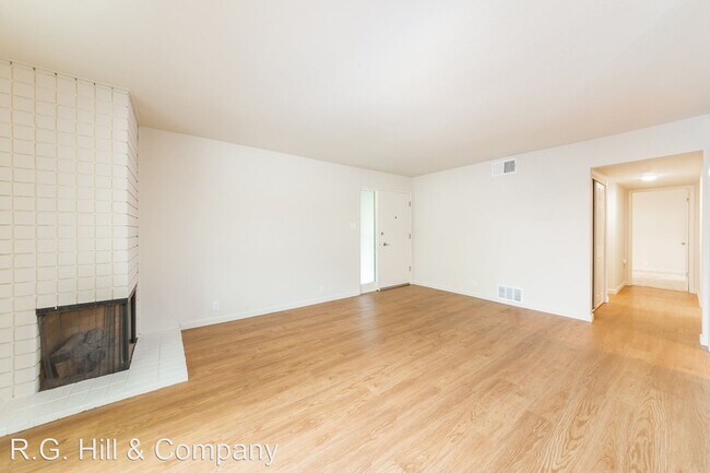 Building Photo - 2085-2089 Vanderslice Ave