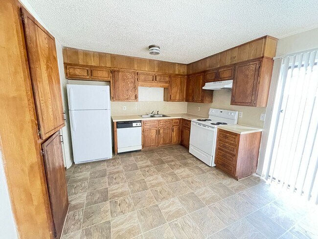 Foto del edificio - 4408 Lake Rd