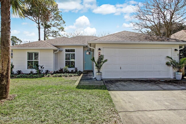 Foto del edificio - 3433 Heron Dr N