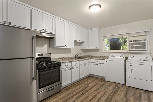 Building Photo - 521nha