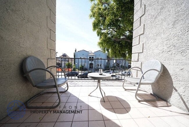 Foto del edificio - 402 N Soto St