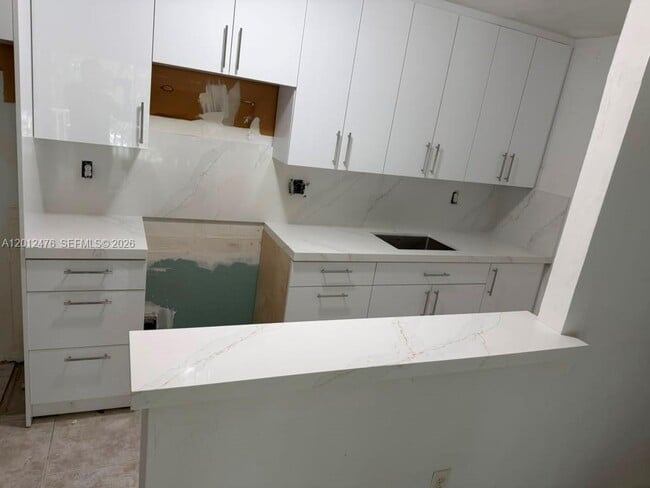 Building Photo - 4134 NW 79th Ave