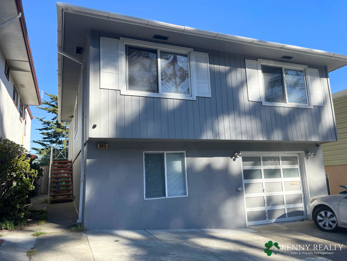 Foto principal - Large 3 Bedroom, 2 Bathroom in Daly City