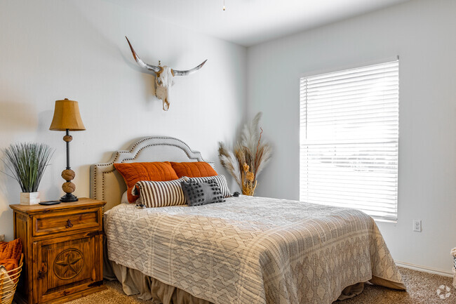 2BR, 2BA - 1,053SF - Main Bedroom - Brickstone Villas