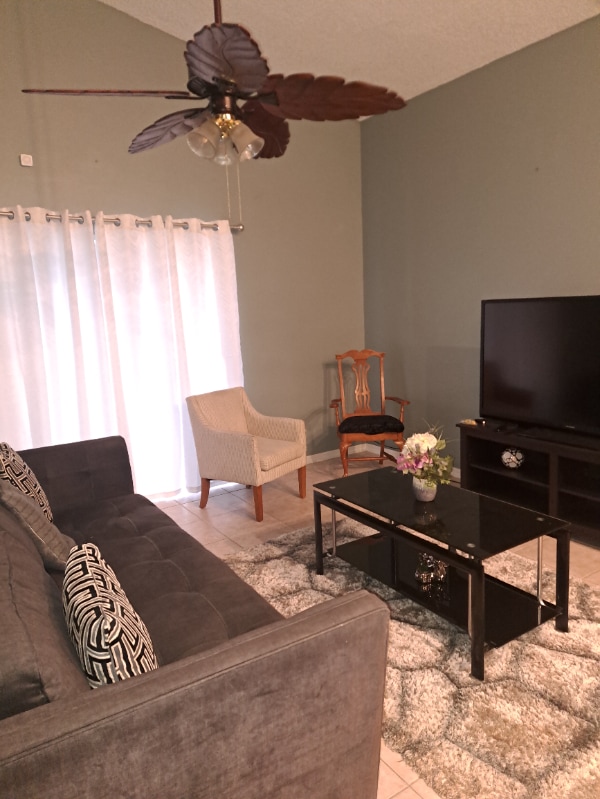 Foto del edificio - 4155 Shadow Creek Cir