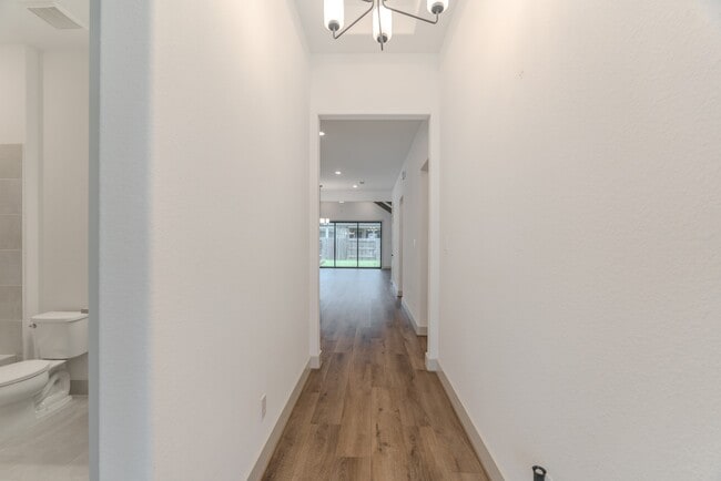 Building Photo - 9322 Galloway Wds Trl