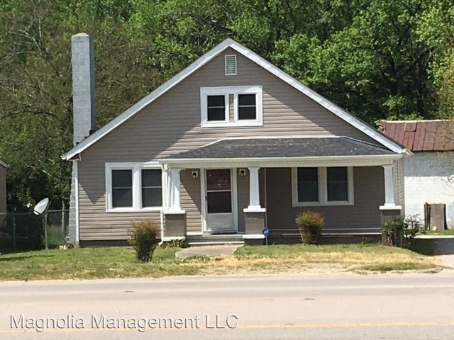 Primary Photo - 2345 N Garnett St