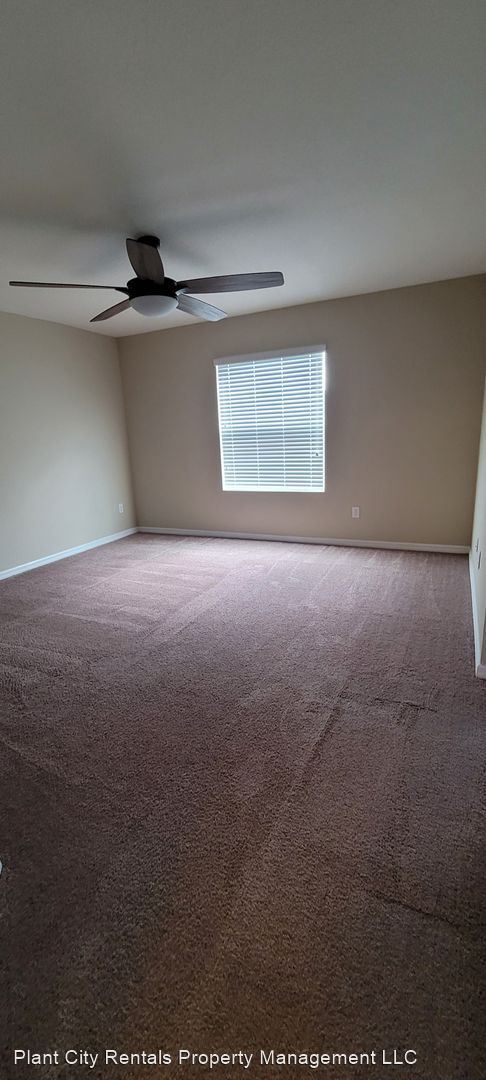 Building Photo - 3 br, 2.5 bath House - 817 Ashentree Dr.