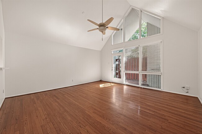 Foto del edificio - 615 Kipling St