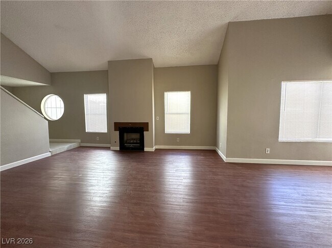 Foto del edificio - 120 Clifton Heights Dr