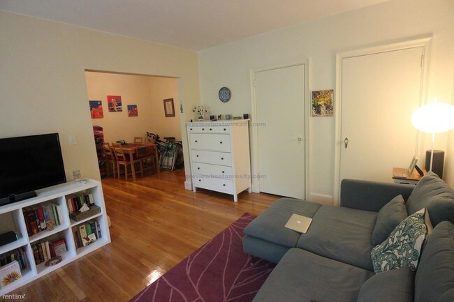 Foto del edificio - 65 Strathmore Rd