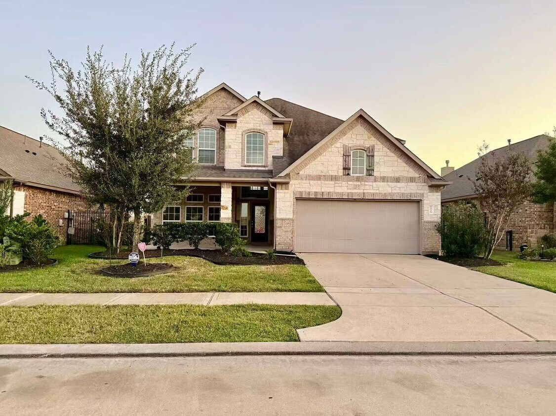 Foto principal - Private docking and lake view in Katy near major highway!