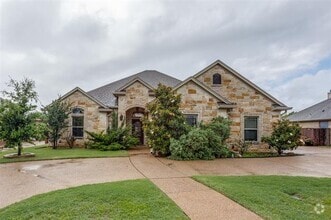 Building Photo - 256 Briarleaf Cir