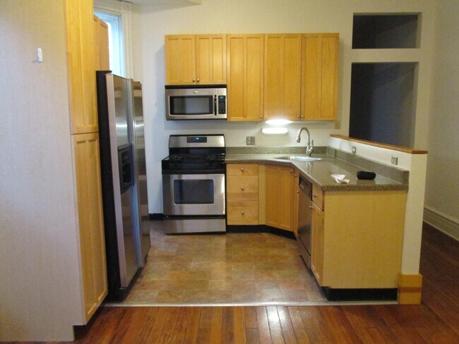 Building Photo - 3012 Lemp Ave