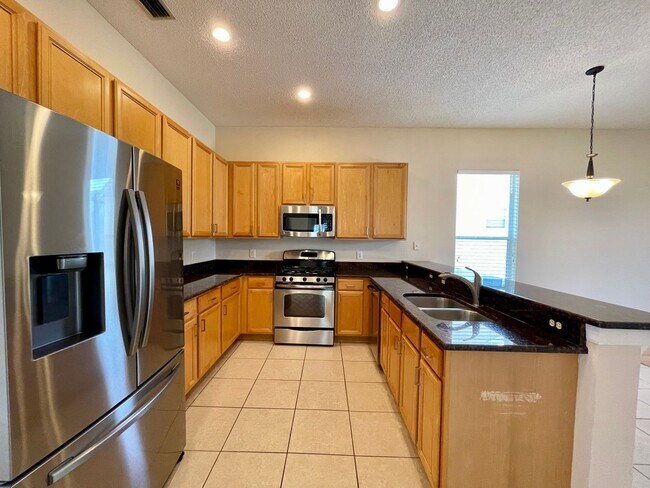 Foto del edificio - 4/2 HOME in THE PRESERVE AT EASTWOOD/KENSI...