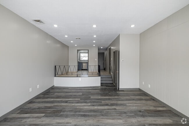 Casa adosada - 2 habitaciones, 1,5 baños - Sala de estar - Wedgewood Apartments