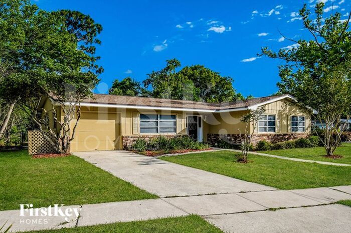 Primary Photo - 207 Lily Rd