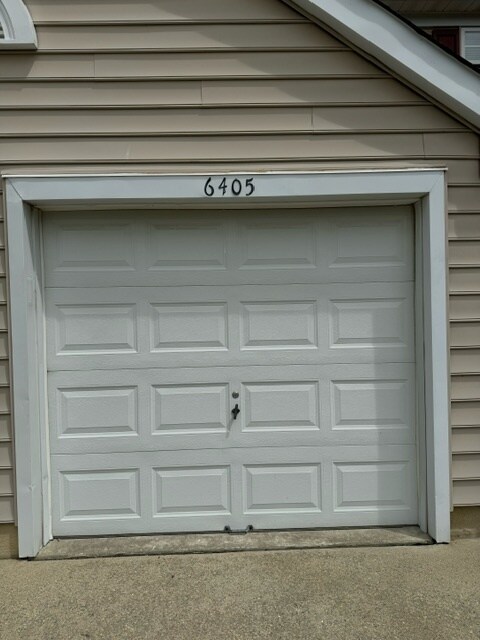 Building Photo - 6405 Normandy Dr