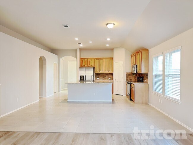 Foto del edificio - 936 Deer Valley Dr