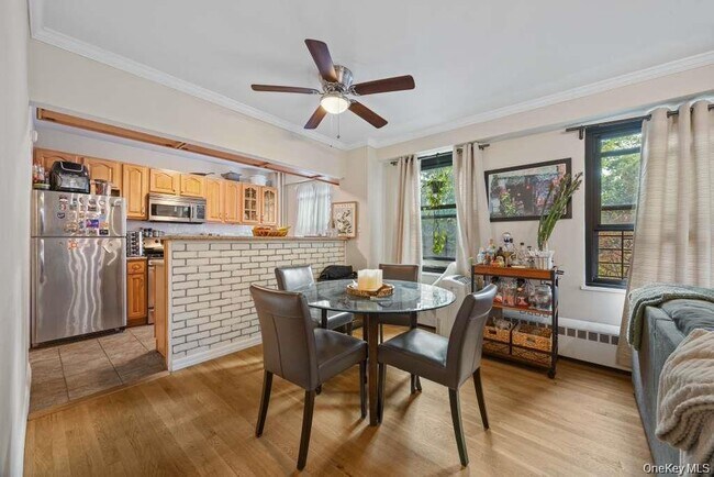 Foto del edificio - 3850 Sedgwick Ave