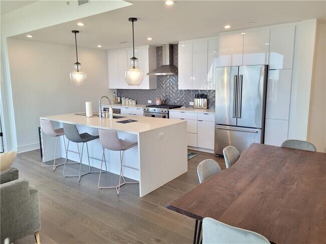 Foto del edificio - 788 West Marietta St NW