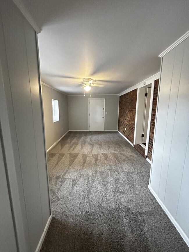 Foto del edificio - 447 McGill St